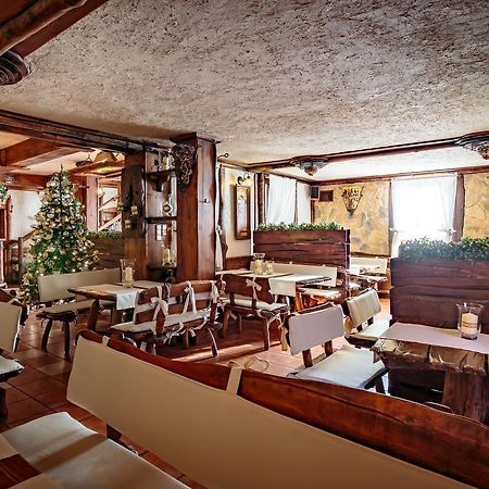 Hotel - Karczma Klimtowka Wolbrom Buitenkant foto