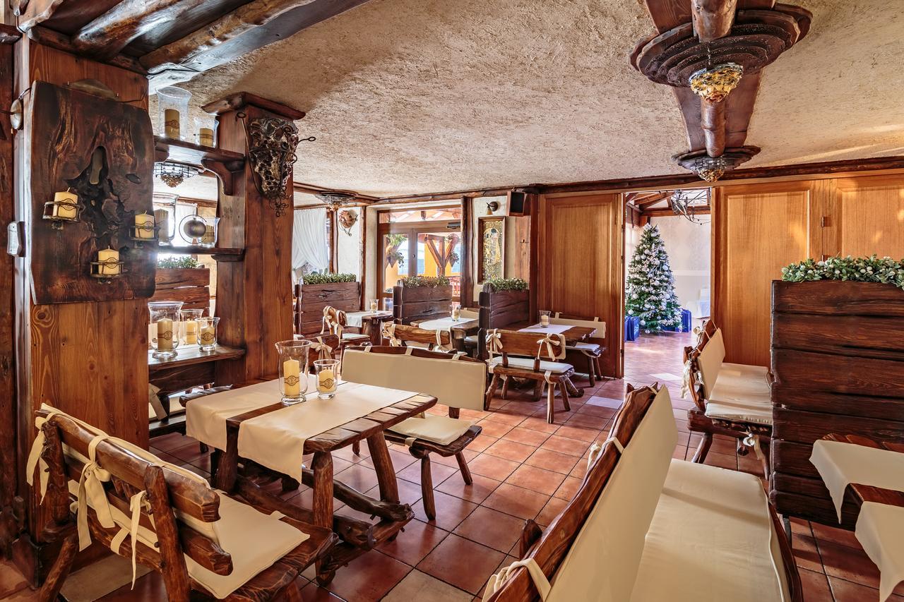 Hotel - Karczma Klimtowka Wolbrom Buitenkant foto
